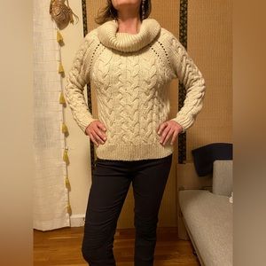 Volcom cable knit sweater